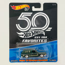 2018 Hot Wheels Premium 50th Anniversary Favorites Custom 69 Volkswagen Squareback verde metálico Llantas de Goma RR base ZAMAC