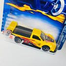 2003 Hot Wheels Alt Terrain Pikes Peak Tacoma Toyota 141 amarillo Y5