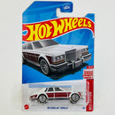 2023 Hot Wheels Red Edition Target Exclusive 82 Cadillac Seville blanco LW