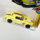 2017 Hot Wheels Legends of Speed Nissan Fairlady 2000 amarillo MC5 Primera Edición