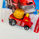2025 Hot Wheels NETFLIX Let's Race Fast Foodie Buns of Steel rojo 5SP base ZAMAC