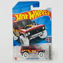 2024 Hot Wheels HW First Response Nissan Patrol Custom rojo BLOR