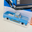 2025 Hot Wheels HW Hot Trucks 83 Chevy Silverado celeste 5SP