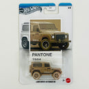 2026 Hot Wheels Silver Series Pantone Land Rover Defender 90 marrón BAJA5