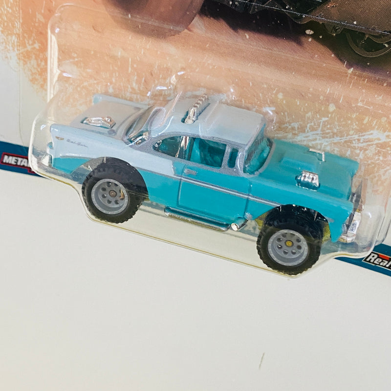 2023 Hot Wheels Premium Car Culture HW Off Road Big Air Bel Air 1956 Chevrolet Bel Air blanco Llantas de Goma RR base ZAMAC