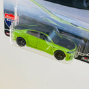 2022 Hot Wheels Premium American Scene 20 Dodge Charger Hellcat verde Llantas de Goma RR