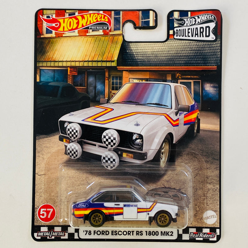 2022 Hot Wheels Premium Boulevard 78 Ford Escort RS 1800 MK2 blanco Llantas de Goma RR