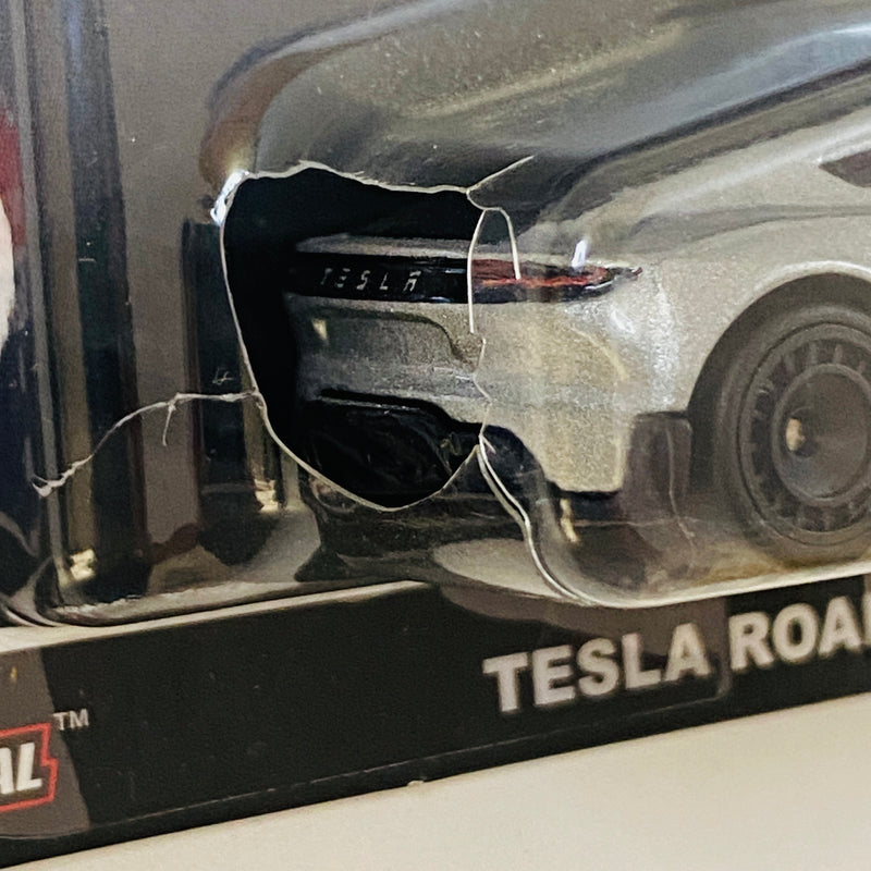 2022 Hot Wheels Premium Car Culture American Scene Tesla Roadster plata metálico Llantas de Goma RR Primera Edición - Detalle Burbuja
