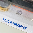 2022 Hot Wheels Treasure Hunt Mud Studs 17 Jeep Wrangler naranja BLOR