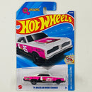 2025 Hot Wheels International Women's Day Día Internacional de la Mujer HW Celebration Racers 74 Brazilian Dodge Charger blanco con rosado OH5