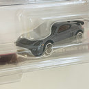 2024 Hot Wheels Premium Car Culture Porsche 2 Pack Set de 2 - Porsche 993 GT2 y Porsche 718 Cayman GT4 con Llantas de Goma RR