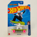 2023 Hot Wheels HW Sports Tony Hawk Skate Grom verde MC5 base ZAMAC