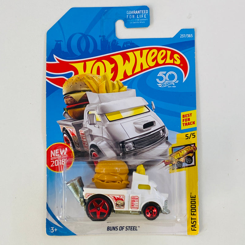 2018 Hot Wheels Fast Foodie Buns of Steel blanco 5SP Primera Edición - Detalle Burbuja
