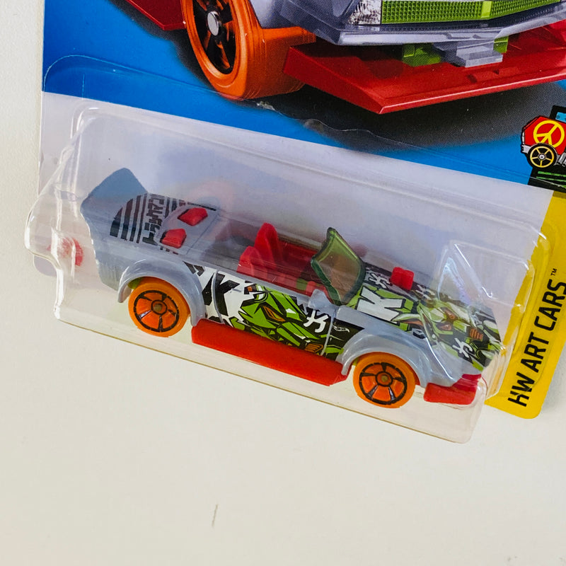 2023 Hot Wheels HW Art Cars Track Manga gris MC5