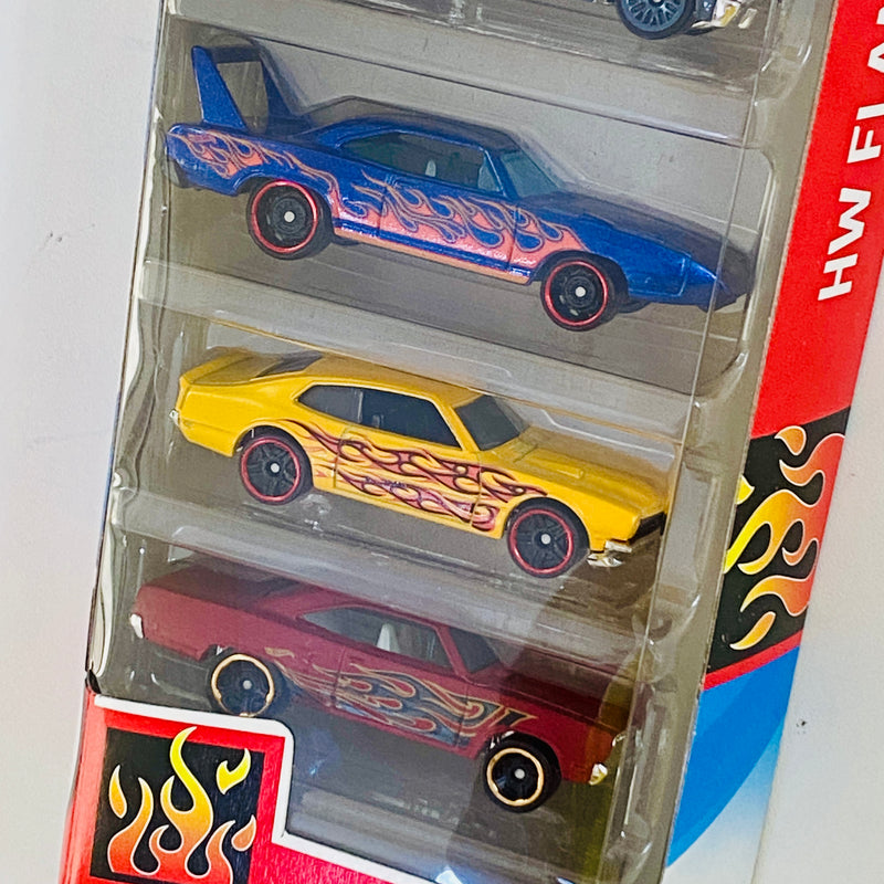 2020 Hot Wheels Multipack Exclusive HW Flames 5 Pack Set de 5 - Pass'n Gasser 1937 Ford Coupe, 71 El Camino Chevrolet, 70 Plymouth Superbird, 71 Maverick Grabber Ford y 70 Plymouth Road Runner