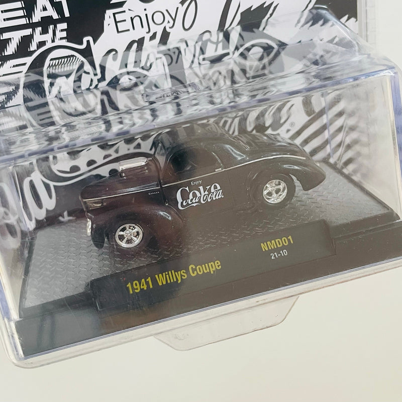 2021 M2 Machines Limited Edition 1/9,600 Coca Cola Coke 1941 Willys Coupe NM001 negro Llantas de Goma