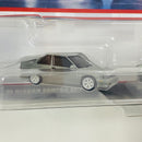 2023 Hot Wheels Premium Car Culture Nissan 2 Pack Set de 2 - 91 Nissan Sentra SE-R y Nissan Silvia S13 con Llantas de Goma RR