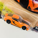 2025 Hot Wheels Premium Fast & Furious Rápidos y Furiosos 2021 Toyota GR Supra naranja Llantas de Goma RR
