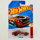 2026 Hot Wheels Then and Now Datsun 240Z Nissan naranja metálico RSW
