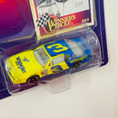 1997 Hasbro Winners Circle NASCAR Kenner Lifetime Series 10 of 12 Dale Earnhardt 3 Wrangler Jeans 1986 Chevrolet Monte Carlo amarillo con azul Llantas Goodyear