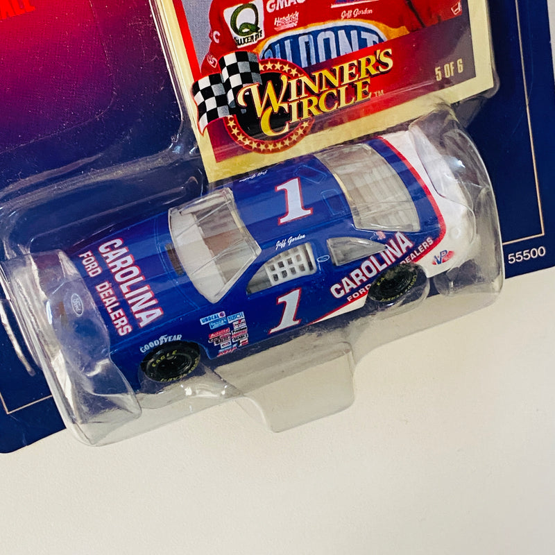 1997 Hasbro Winners Circle NASCAR Kenner Lifetime Series 5 of 6 Jeff Gordon 1 Carolina Ford Dealers 1991 Ford Thunderbird azul Llantas Goodyear