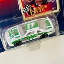 1997 Hasbro Winners Circle NASCAR Kenner Darrell Waltrip 17 Parts America 1978 Chevrolet Monte Carlo blanco Llantas Goodyear
