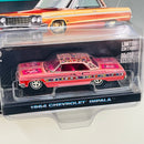 2025 Greenlight Hobby Exclusive Lowriders 1964 Chevrolet Impala rosado con rosas Llantas de Goma
