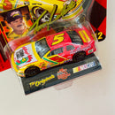 1999 Racing Champions NASCAR 10 Years Anniversary Terry Labonte 5 Kelloggs Chevrolet Monte Carlo rojo con amarillo Llantas Goodyear
