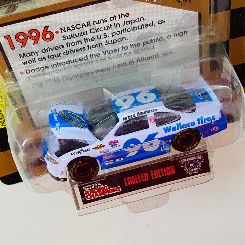 1998 Racing Champions NASCAR 50th Anniversary Limited Edition 1/19,998 Wallace Tires 96 Pontiac Grand Prix blanco con azul Llantas Goodyear