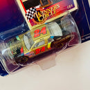 1997 Hasbro Winners Circle NASCAR Kenner Lifetime Series 2 of 6 Jeff Gordon 24 Dupont Chroma Premier Chevrolet Monte Carlo dorado con negro Llantas Goodyear