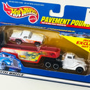 2001 Hot Wheels Pavement Pounders Exclusive 57 T-Bird Ford y camión Blown Truck