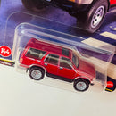 2026 Hot Wheels Premium Boulevard 1993 Toyota 4Runner rojo Llantas de Goma RR Primera Edición