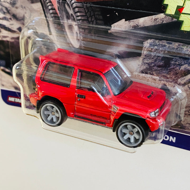 2024 Hot Wheels Premium Car Culture Terra Trek Mitsubishi Pajero Evolution rojo Llantas de Goma RR