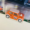 2021 Hot Wheels Premium Car Culture British Horsepower Morris Mini Cooper naranja Llantas de Goma RR base ZAMAC