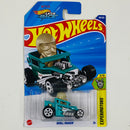 2025 Hot Wheels NETFLIX Let's Race Experimotors Skull Shaker turquesa con piloto beige 5SP
