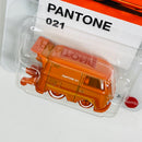2026 Hot Wheels Silver Series Pantone Volkswagen Kool Kombi naranja C5