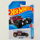 2026 Hot Wheels HW Fan Driven Bone Shaker rojo con flamas 5SP