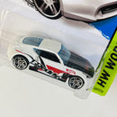 2014 Hot Wheels HW Workshop Nissan 370Z blanco PR5