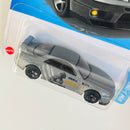 2024 Hot Wheels HW J-Imports Godzilla Nissan Skyline GT-R BCNR33 gris metálico 5SP