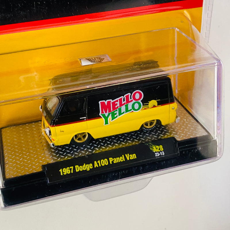 2023 M2 Machines Coca Cola Coke Mello Yello Limited Edition 1/4,650 1967 Dodge A100 Panel Van A28 amarillo con negro Llantas de Goma - Detalle Burbuja