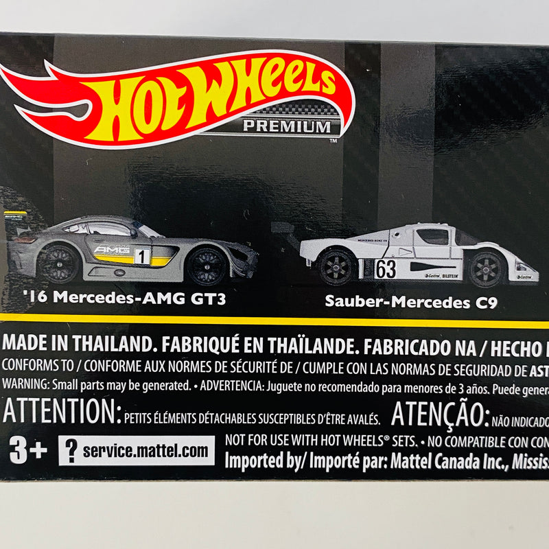 2021 Hot Wheels Premium Collector Set Mercedes-Benz Diorama de 4 - Mercedes Benz 300 SL, Sauber-Mercedes C9, 16 Mercedes-AMG GT3, Carry On