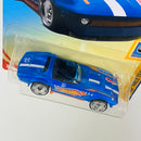 2018 Hot Wheels HW 50th Race Team Corvette Grand Sport Roadster Chevrolet azul 50L