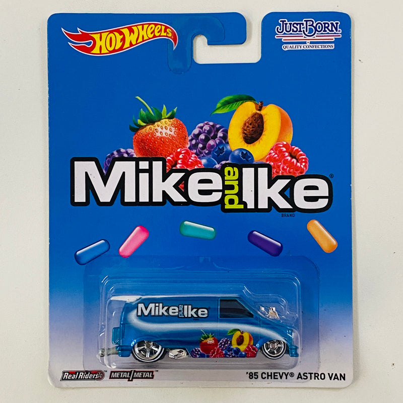 2014 Hot Wheels Premium Pop Culture Just Born Mike and Ike 85 Chevy Astro Van azul Llantas de Goma RR base ZAMAC