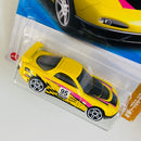 2025 Hot Wheels HW 70s vs 90s 95 Mazda RX-7 Drift amarillo PR5