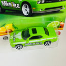 2026 Matchbox Candy Series Mike and Ike Dodge Challenger SRT8 verde
