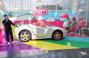 2022 Hot Wheels Tooned Barbie Extra Fiat 500e rosado Y5 Primera Edición