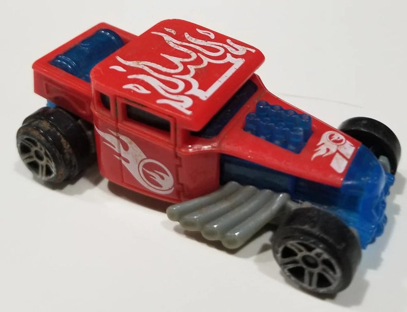 2015 Hot Wheels McDonalds Happy Meal Team Hot Wheels Series Bone Shaker rojo PR5 - En Bolsa Baggie