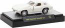 2024 M2 Machines Limited Edition 1/9,000 1966 Chevrolet Corvette 327 R75 blanco Llantas de Goma