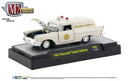 2018 M2 Machines Limited Edition 1/4,500 Ambulancia de Bomberos 1957 Chevrolet Sedan Delivery R49 blanco Llantas de Goma