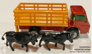 1999 Matchbox Farm Dodge Cattle Truck amarillo con 2 Vacas
